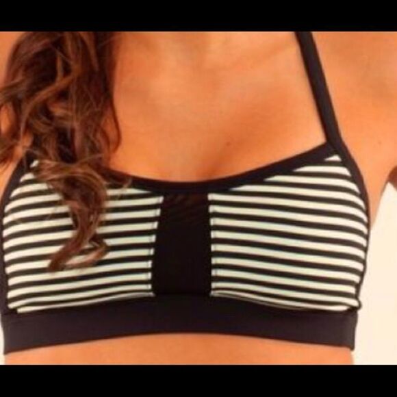 Lululemon Pump It Up Sports Bra Mint Moment Black Stripe Mesh Panels Yoga Run 4 - Picture 1 of 7